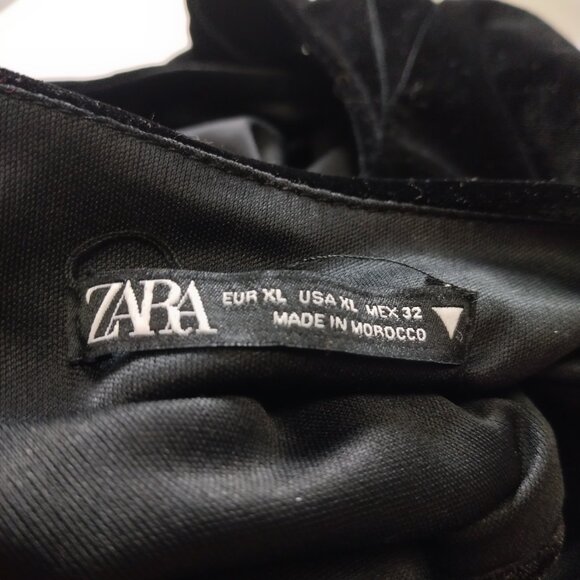 Zara  Women's XL Velvet Sleeveless Cutout Back Bodysuit Sexy Party Feminine - Picture 2 of 6